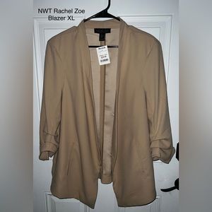 NWT Rachel Zoe Blazer with ruched sleeves